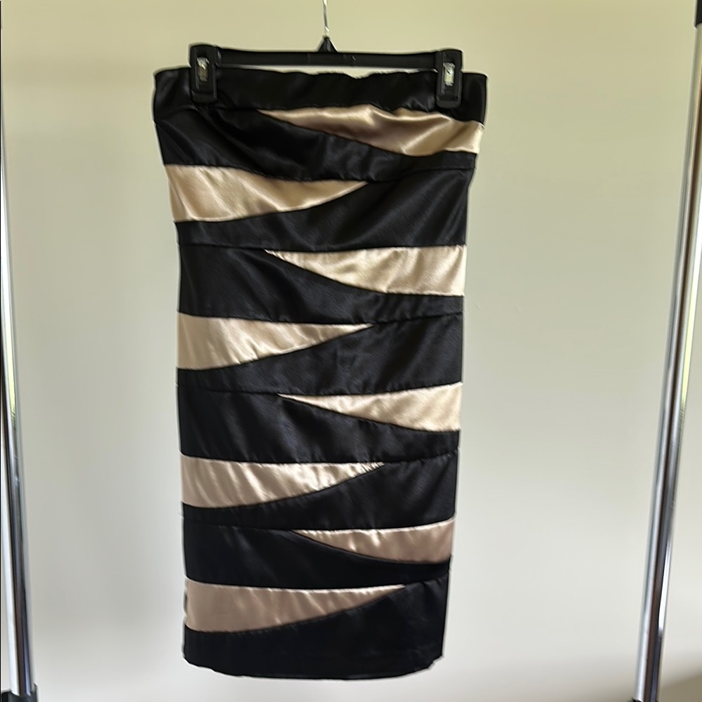 Black and Gold Women's Strapless Cocktails Dress